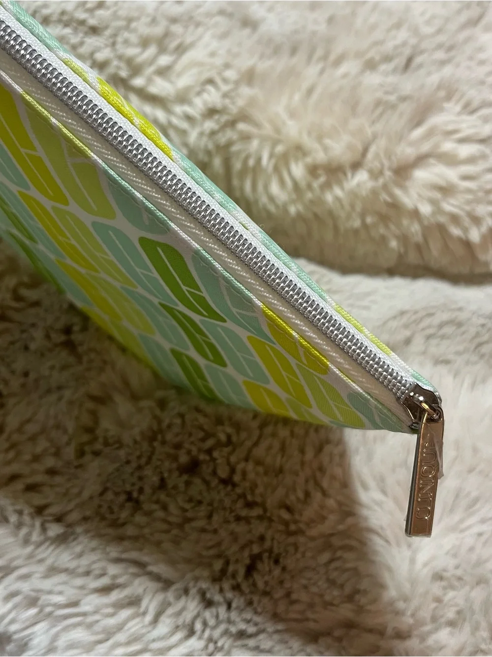 Clinique Geometric Cosmetic Pouch in Yellow, Mint & Lime 02-19